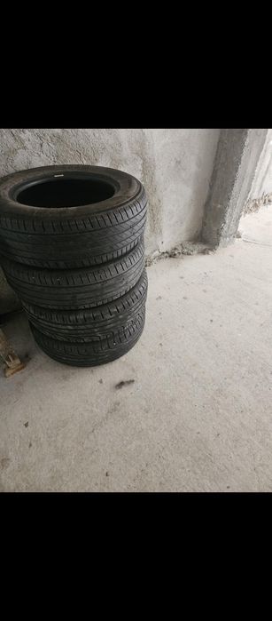 Cauciucuri de vara dacia Duster in stare buna