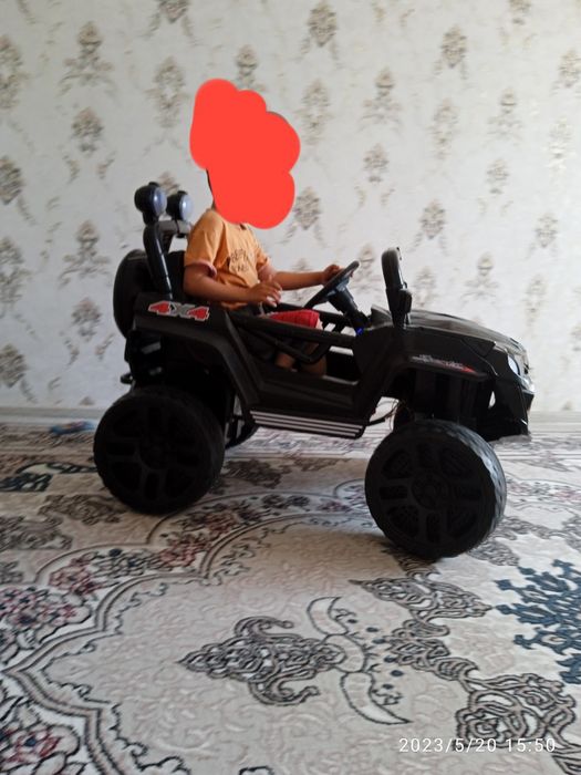 Прадаёотса Детская машина