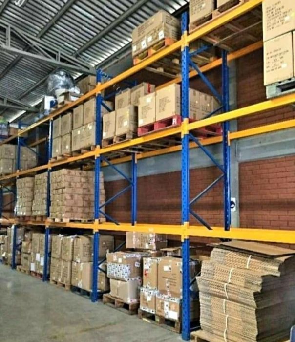 Rafturi metalice profesionale la orice dimensiune