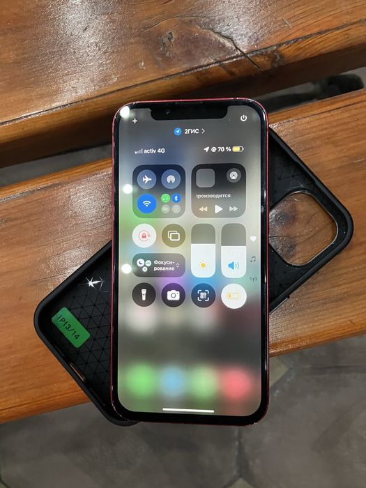 Айфон 13 128гб.