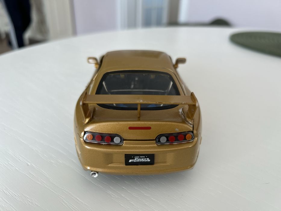 Jada macheta auto Toyota Supra din Fast And Furios