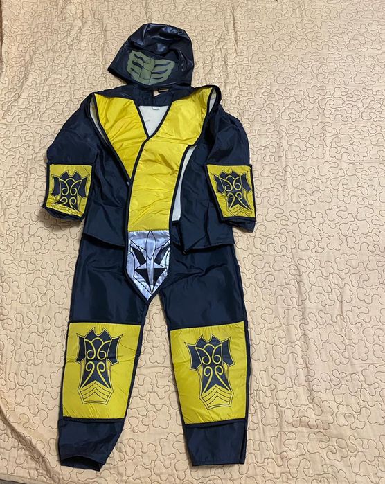 Костюмы Новогодние для мальчиков ,Гитара новая