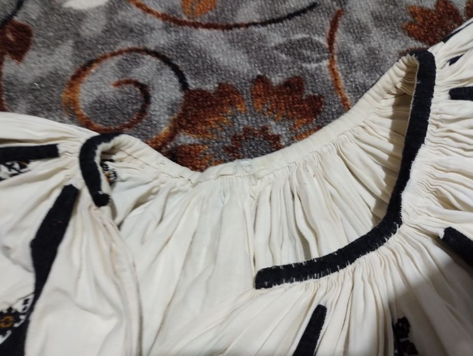 Cămașă in  veche   populara olteneasca veche din in