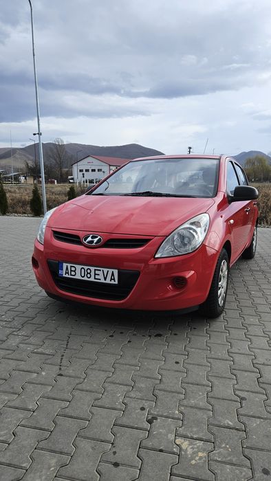 Vând Hyundai I20  1.2 benzină