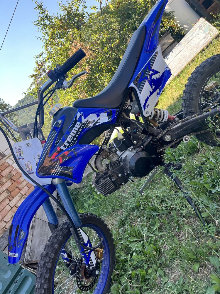Продавам мотор 125к.
