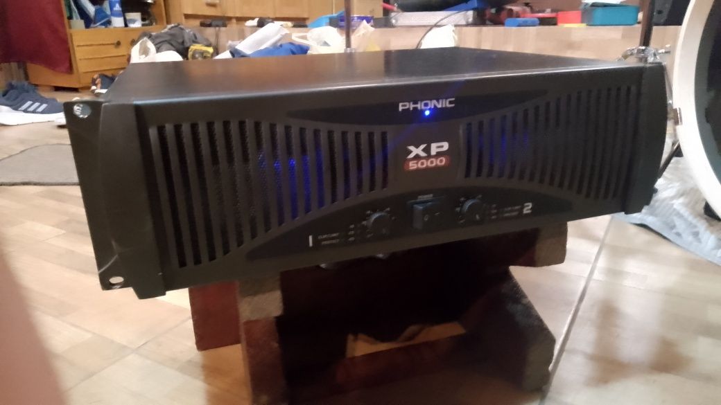Amplificator 5000W RMS Statie Phonic XP 5000 Putere finala