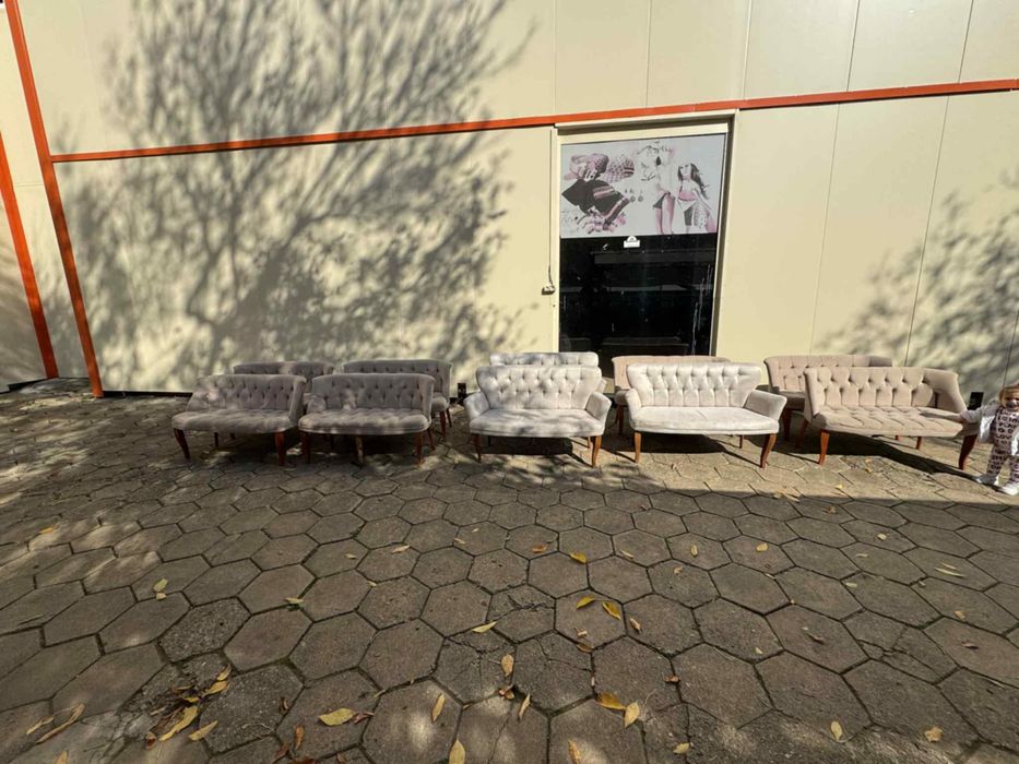 Дивани в перфектно  състояние!