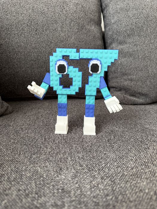 Фигурка 6-7 голяма, 67 Steal a Brainrot Six Seven, Roblox