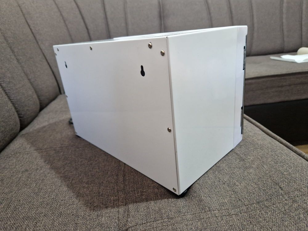 Sterilizator UV alb