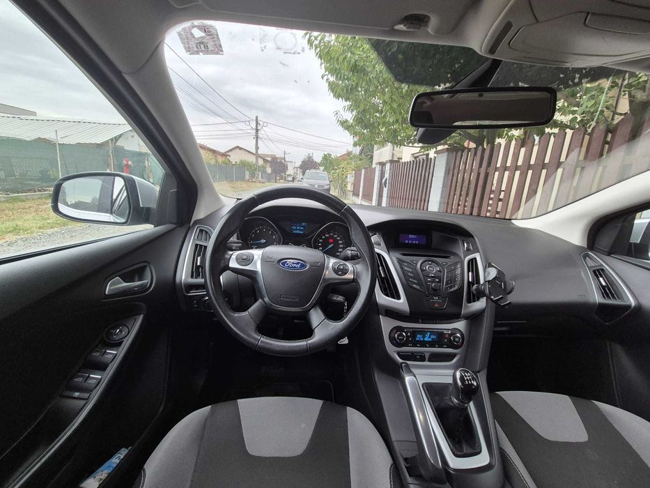 Ford Focus III, 2011, 1.6 Benzina, Gri, KM: 166000, unic proprietar