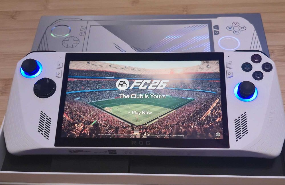 ASUS ROG Ally Z1 Extreme  Garanție 11.2026, cutie + Dock JSAUX 100£