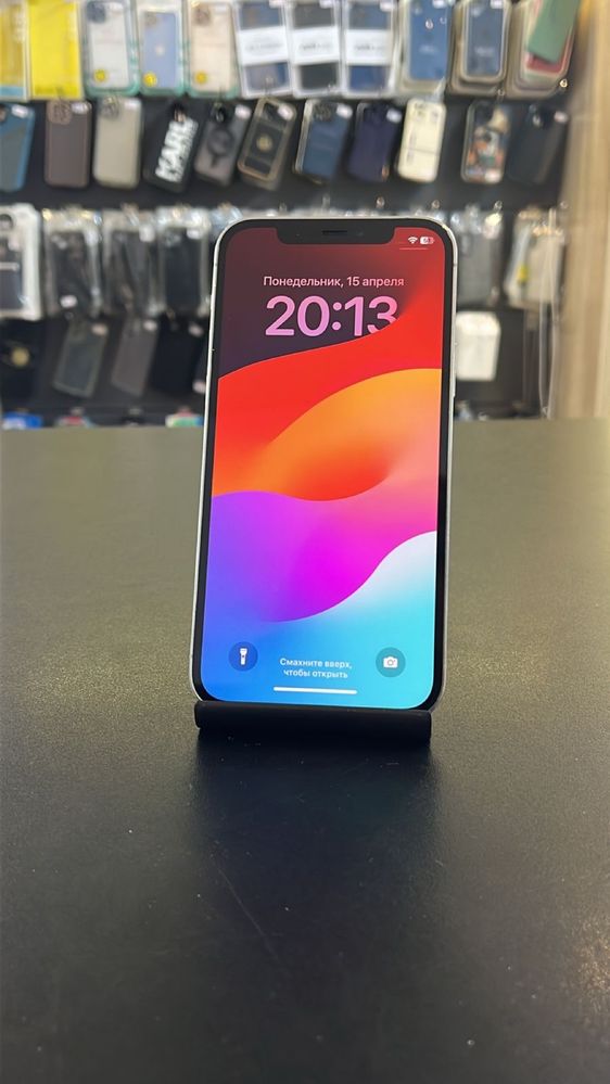 Телефон iPhone 12 pro