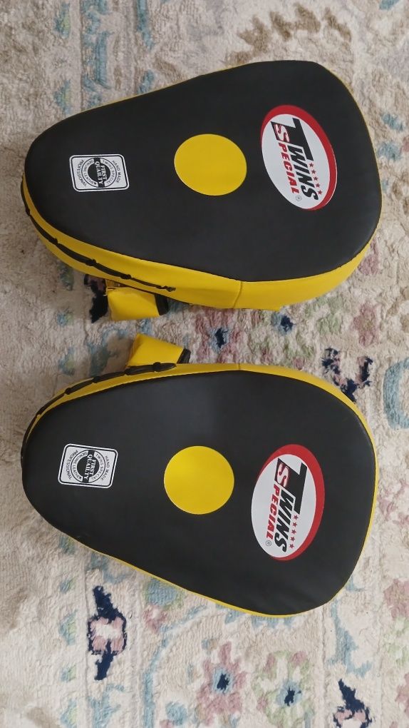 Продам лапы Twins special
