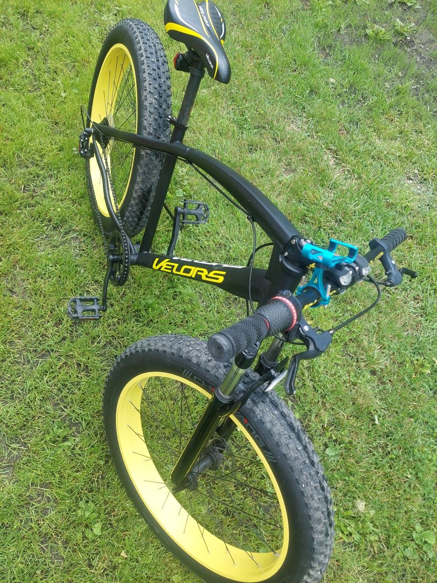 Vând bicicleta Velors