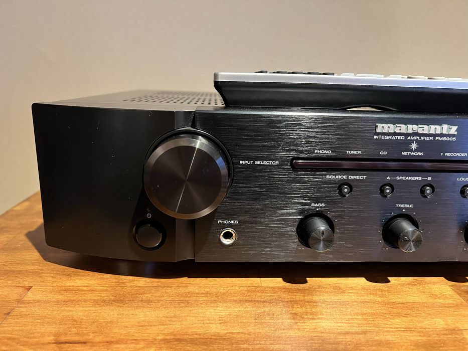 Amplificator marantz pm5005