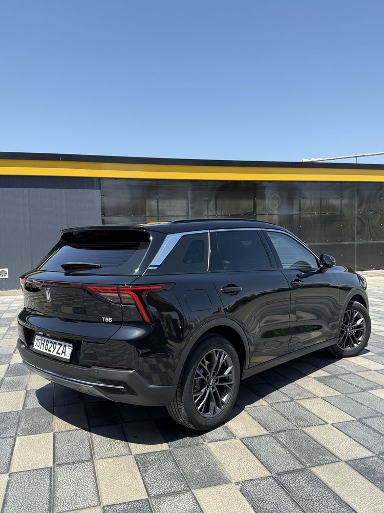 Bestune T55 сотилади 2023 йил 37 000 км пробег