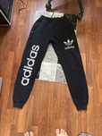 Vand Pantaloni Adidas