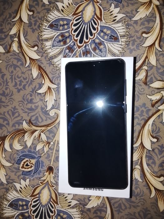 Продаетс телефон Samsung galaxy f55