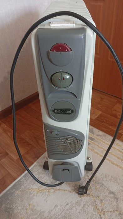 Масляный обогреватель 12 секций делонжи