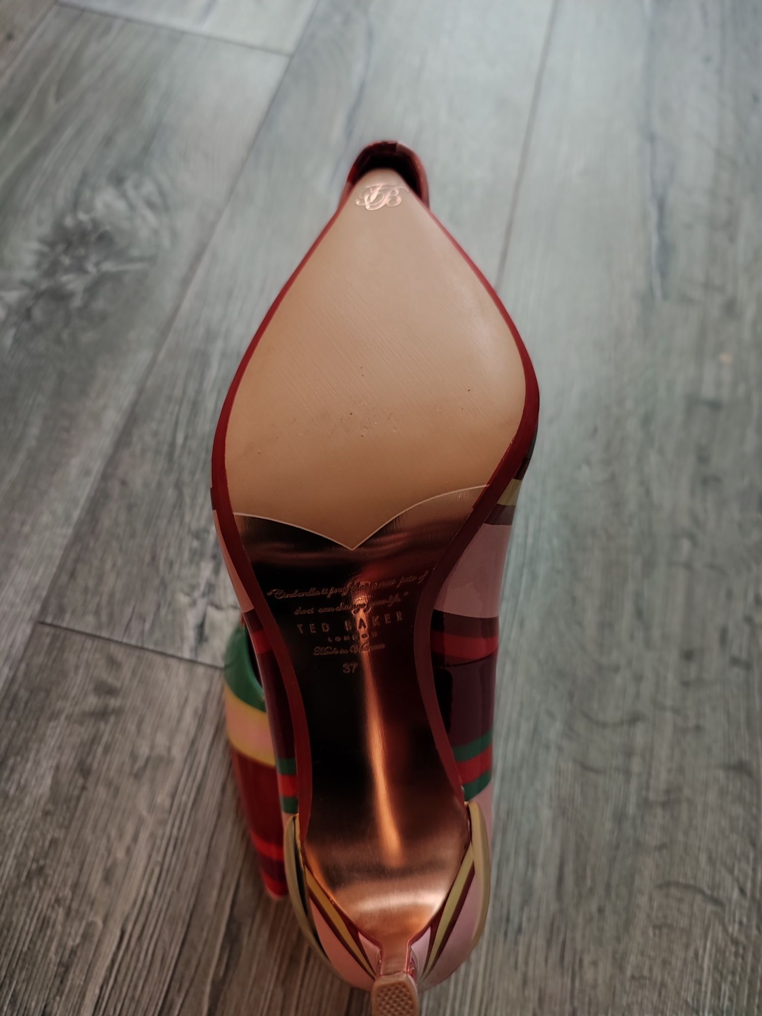 Pantofi eleganți multicolor mărimea 37