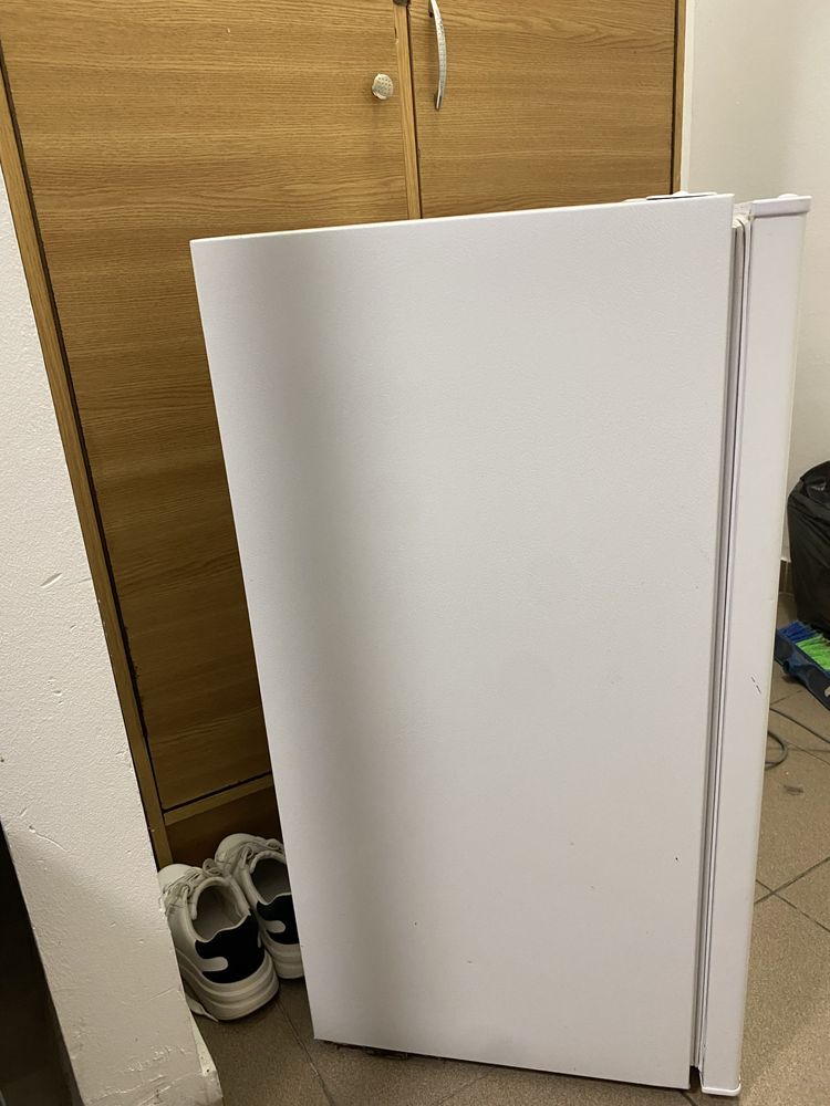 Frigider mic LDK- pret negociabil