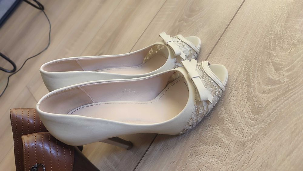 Дамски обувки размер 38