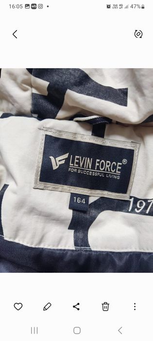 Куртки осенние б/у 9-11лет для девочек