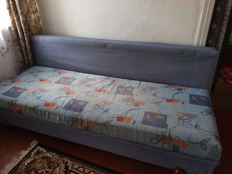 Продам диван-тахта