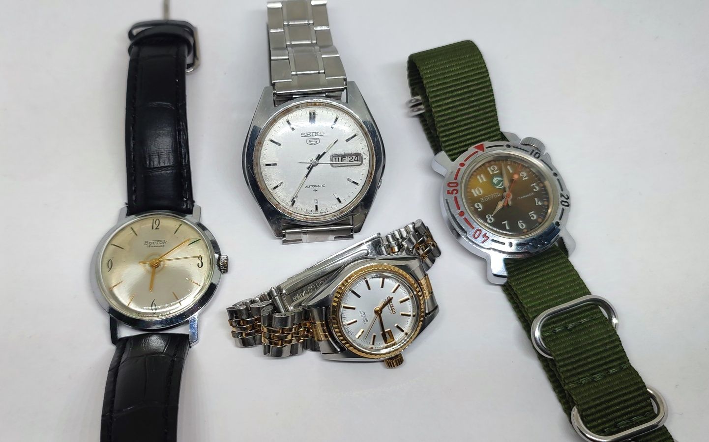 Лот от Винтидж часовници Seiko 5, Citizen, Vostok