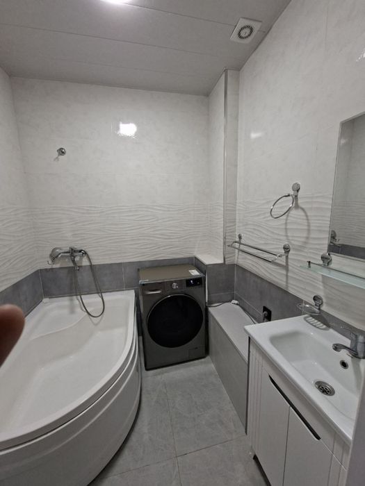 Xonsaroy 2 xonali novostroyka uy sotiladi. O’zimiznki