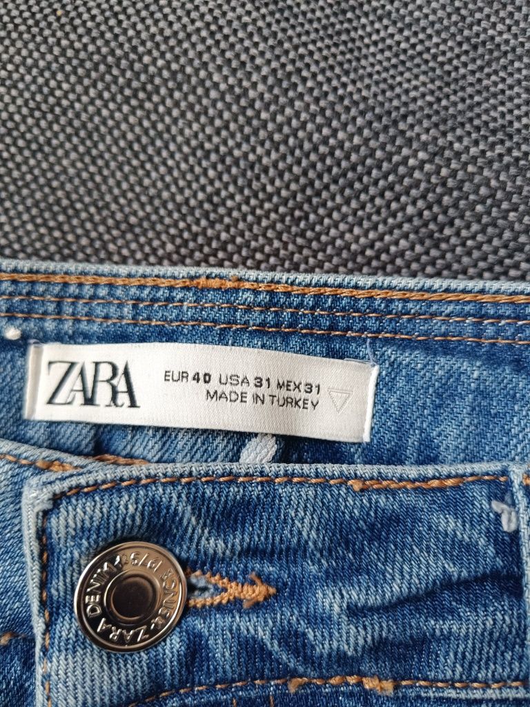 Мъжки дънки ZARA