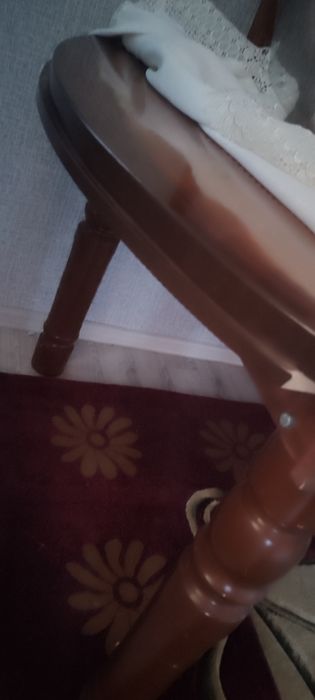 Стол стульямен сатылады