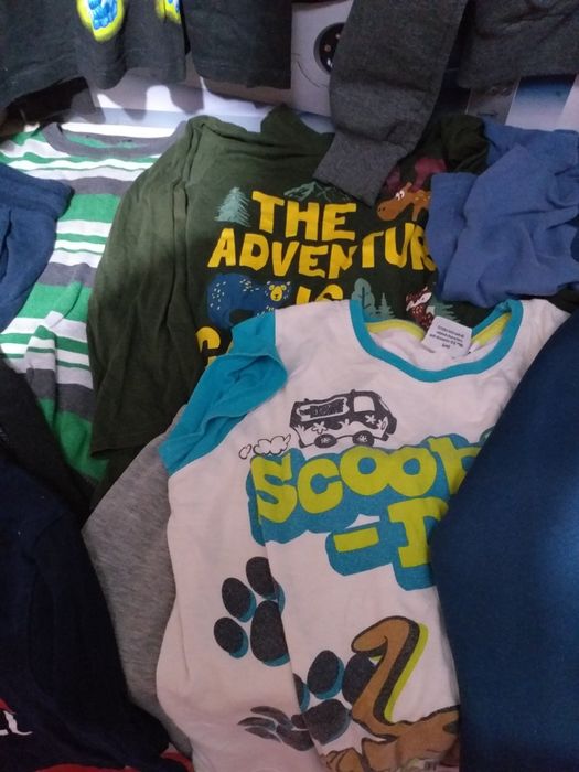 Lot Haine.Baietei Nr100-128 ..30 articole