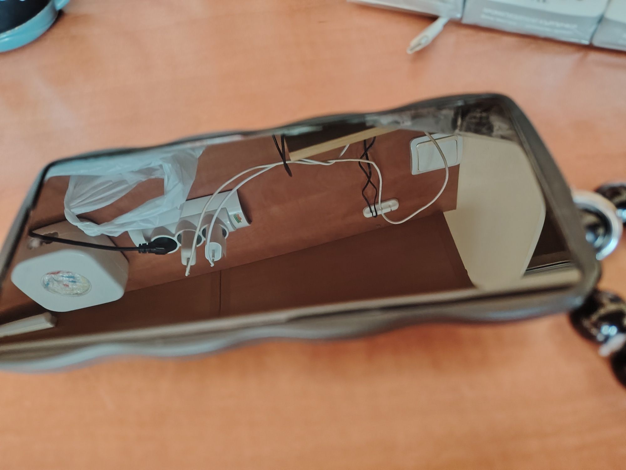 Huawei nova 10 + зарядно