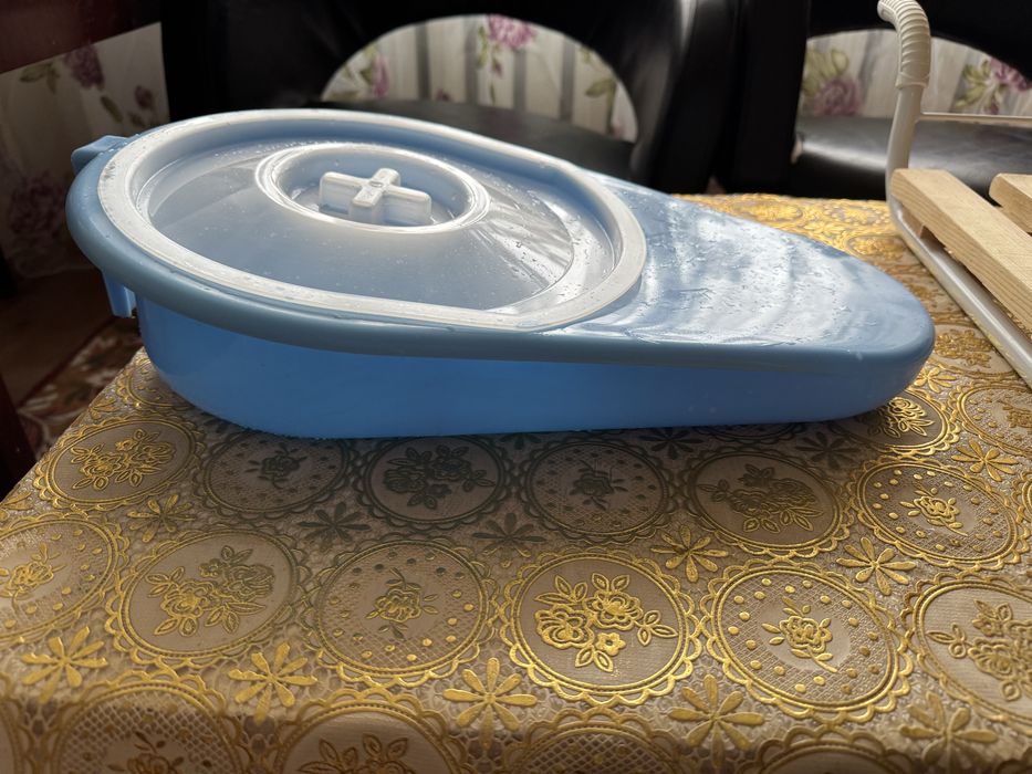 Продам судно утку для лежачих больных.