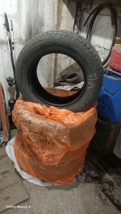 Продам зимняя резина Sailun 205/65/R16