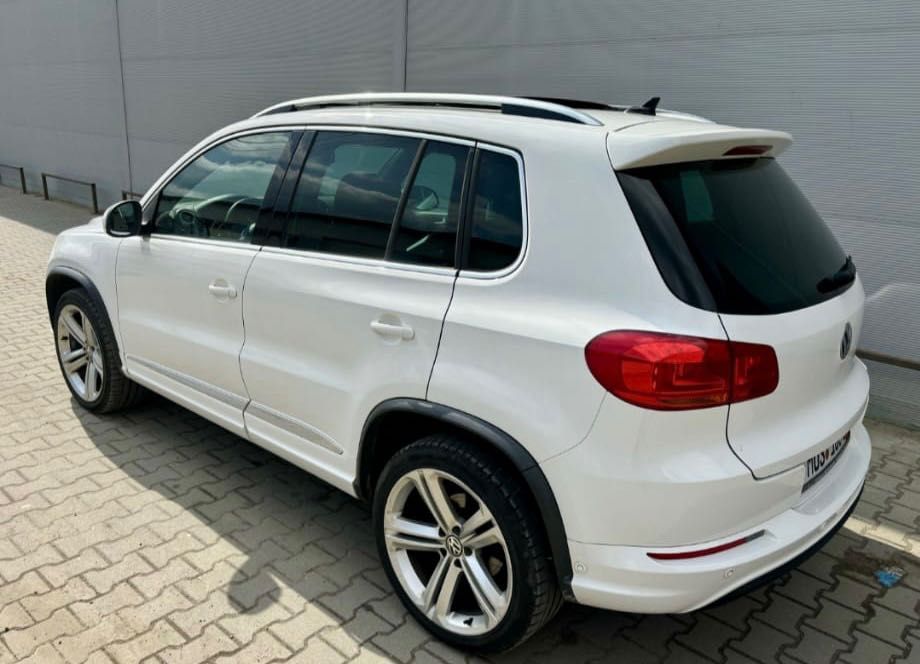 Volkswagen Tiguan R-Line 4x4 Sport RAR EFECTUAT