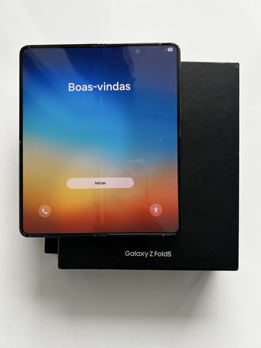 Samsung Galaxy Z Fold 5