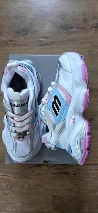 Дамски спортни маратонки обувки Balenciaga