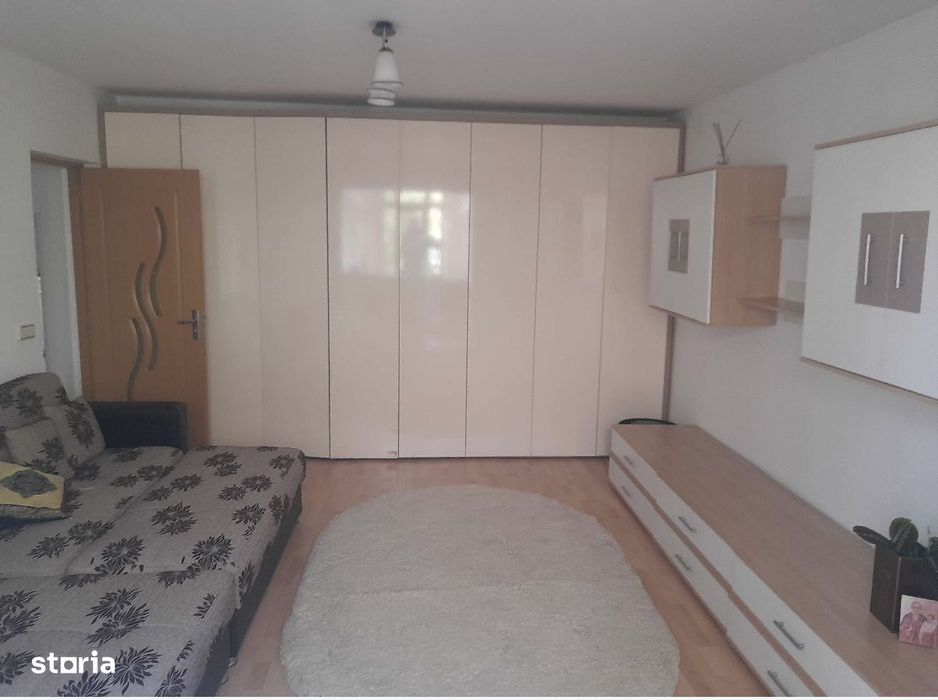 Apartament 3 camere Calea București