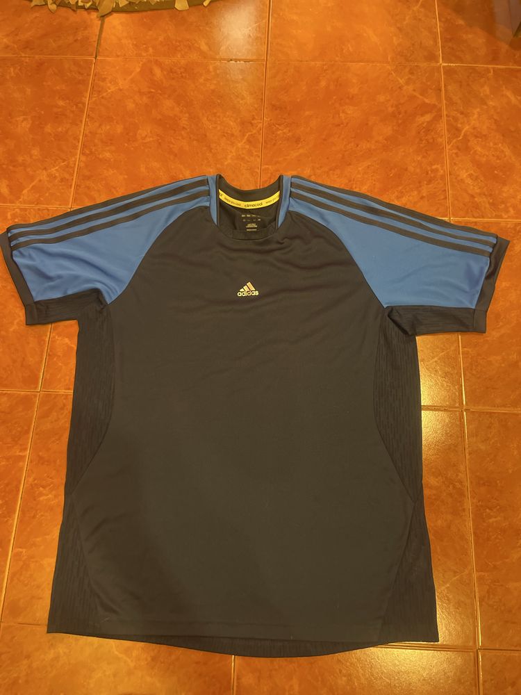 Мужской спортивный костюм Adidas . Новый