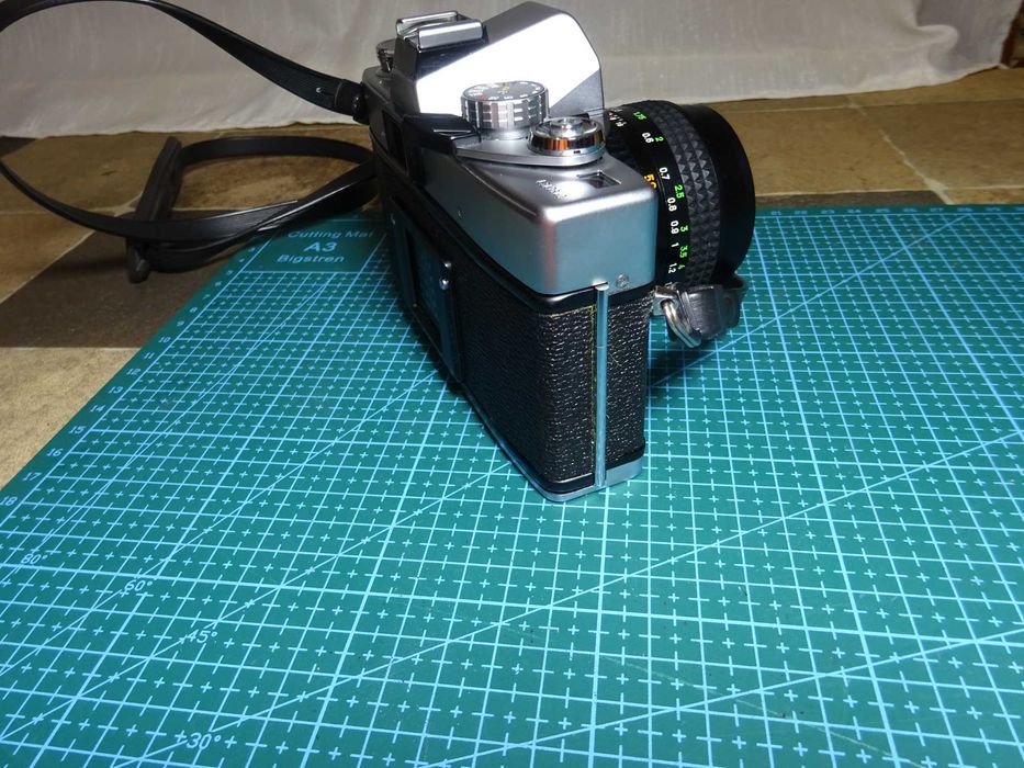 Aparat fotografiat vintage pe film 35mm Minolta SRT101b /Rokkor 50mm