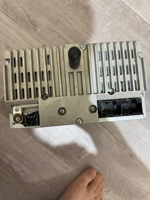 Tumanka, Fara Led, Orqa Stop Fara mafon