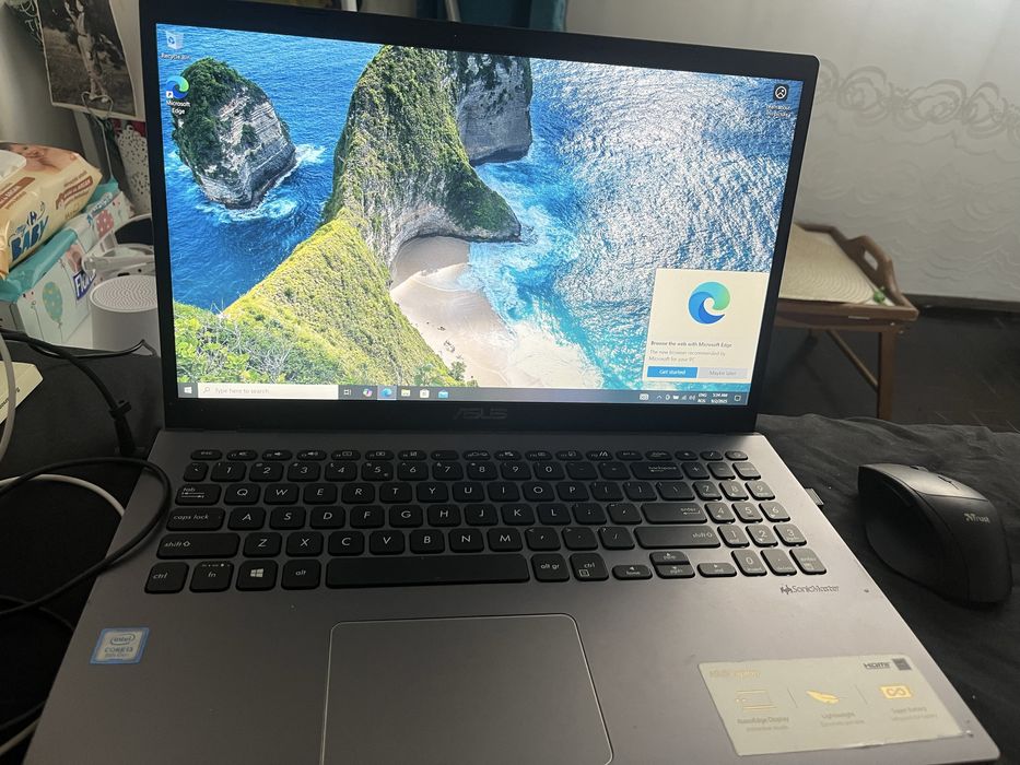ASUS vivobook 15 A509FA-EJ367.