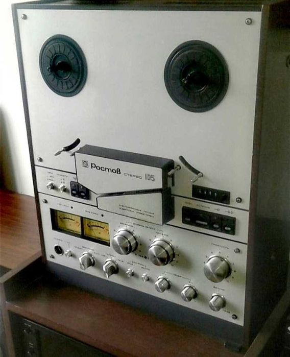 Проигрыватель. CD Schneider 7502