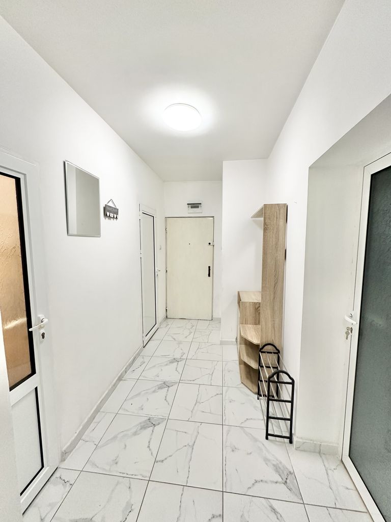 Дава се под наем Тристаен апартамент в Благоевград, Запад - 75 кв.м за 331.5 € - Снимка #11