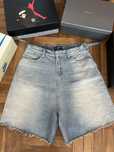 blugi scurti balenciaga