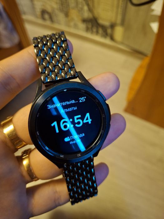 Часы Galaxy Watch 4 Classic