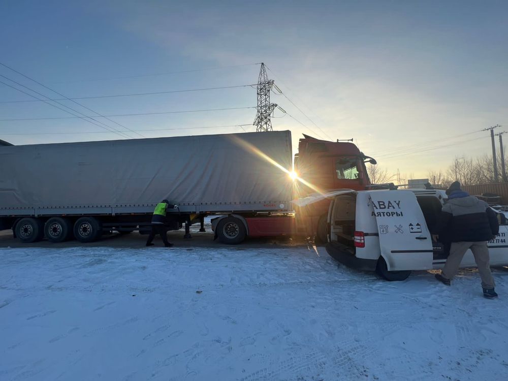 Зарядить аккумуляторы или прикурить с выездом 24 вольт на фуру