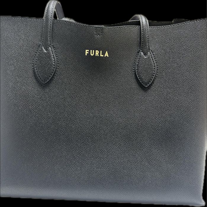 Дамска чанта FURLA от естествена кожа чисто нова